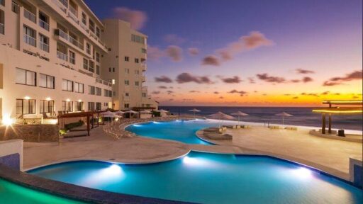 Cyan Cancun Hotel & Spa Hacks & Review