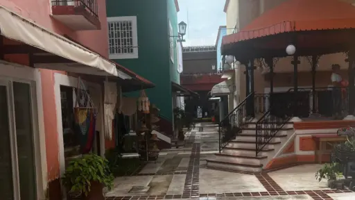 Mercado 23 Guide, Review, Hacks & AI Concierge